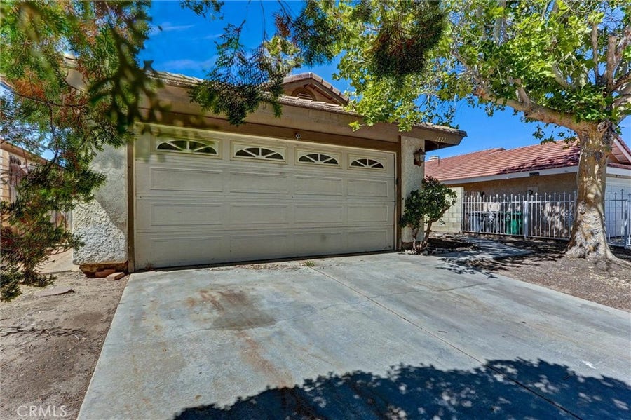 Property photo for 2812 Fairfield Avenue, Palmdale, CA