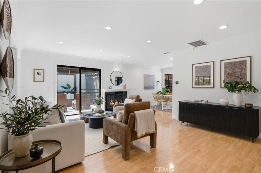 Property photo for 1429 Valley View Road, #32, Glendale, CA
