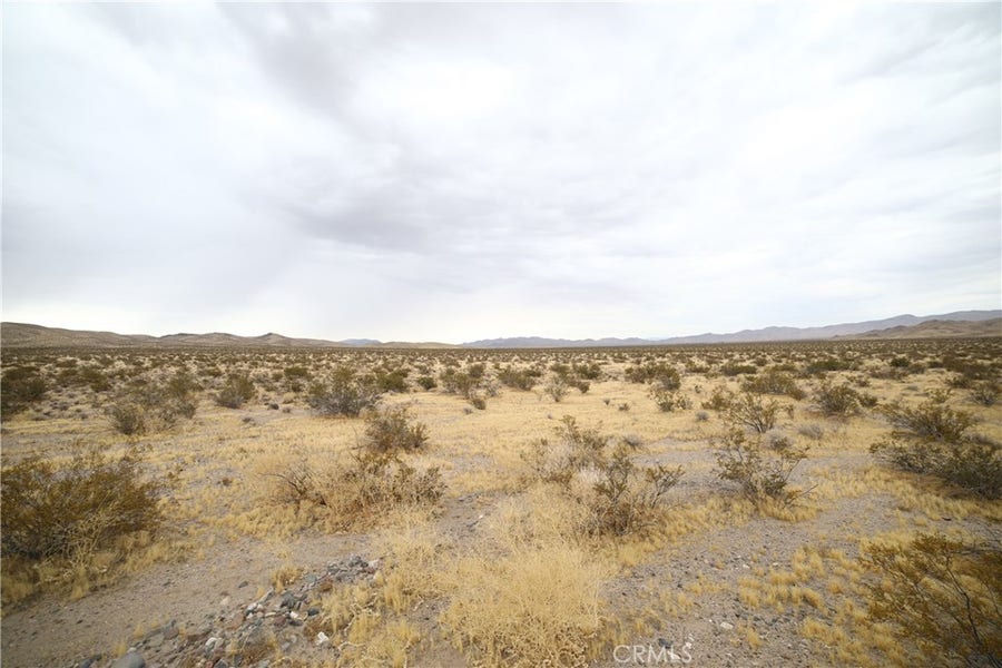 Property photo for 0 Barstow Rd, Barstow, CA