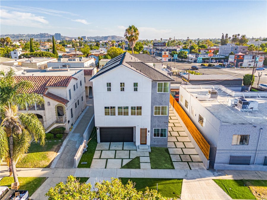 Property photo for 6142 Alcott, Los Angeles, CA