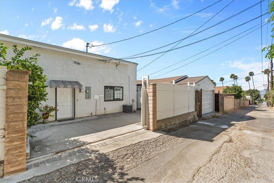 Property photo for 1031 E. Tujunga Avenue, #A, Burbank, CA