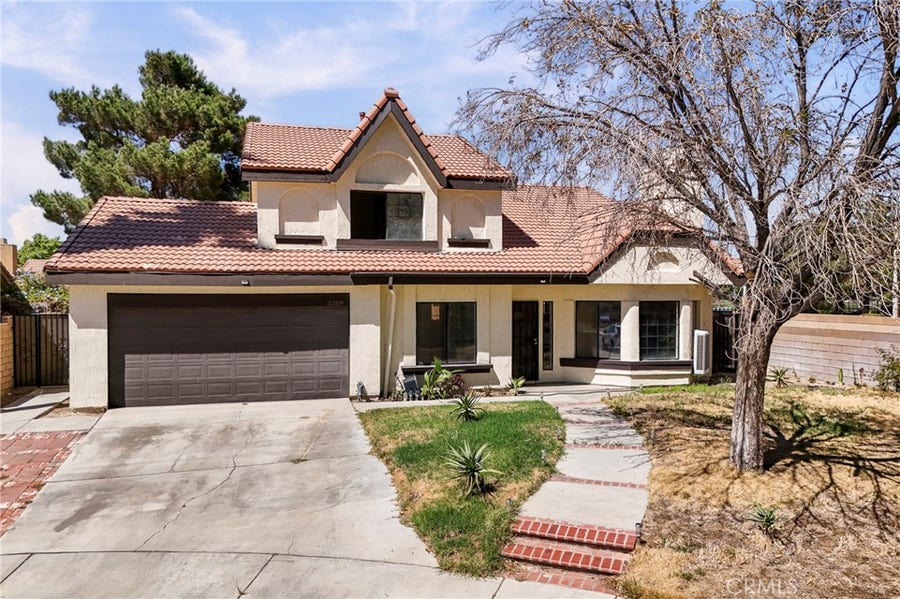Property photo for 5389 Evergem Avenue, Palmdale, CA