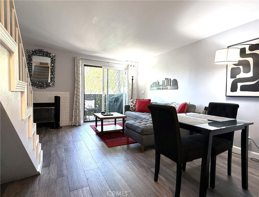 Property photo for 1600 Redondo Avenue, #2, Long Beach, CA