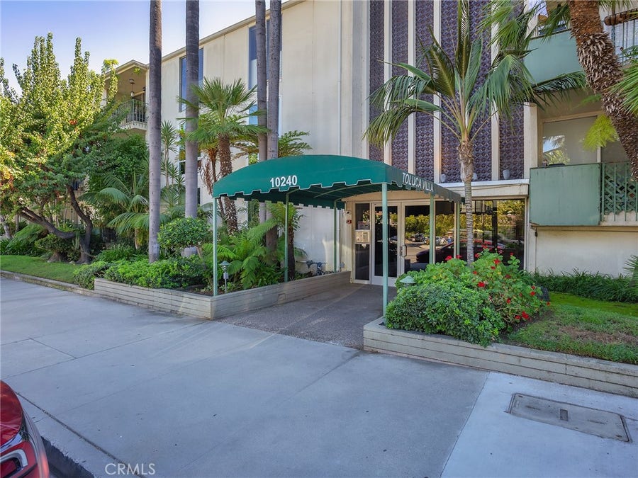Property photo for 10240 Camarillo Street, #208, Toluca Lake, CA