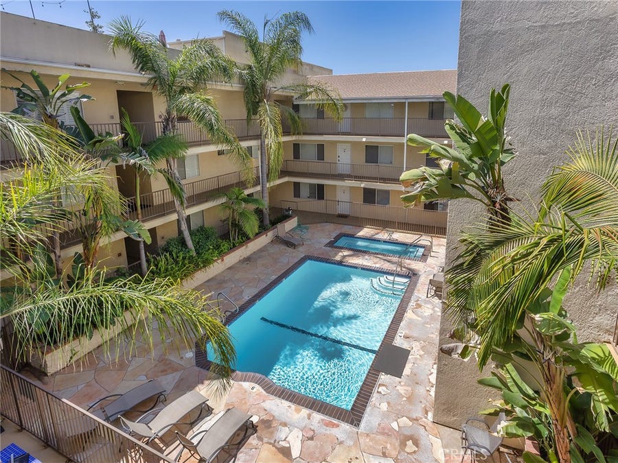 Property photo for 11044 Acama Street, #302, Studio City, CA