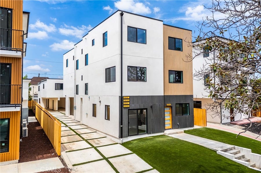 Property photo for 1015 Citrus Avenue, #1, Los Angeles, CA