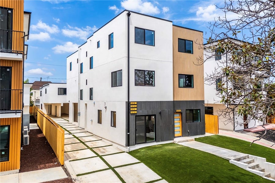 Property photo for 1015 Citrus Avenue, #3, Los Angeles, CA