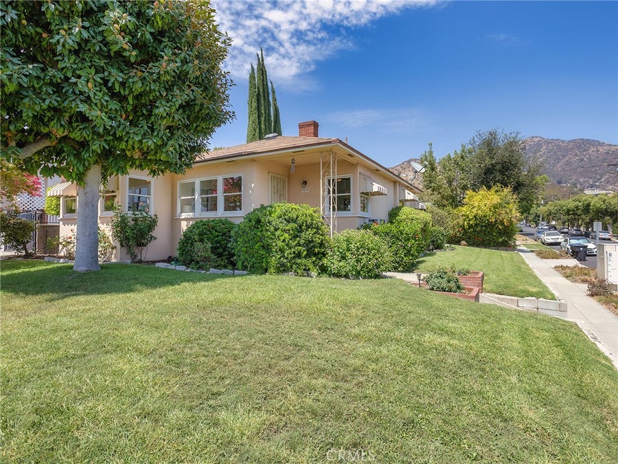 Property photo for 524 S Bel Aire Drive, Burbank, CA