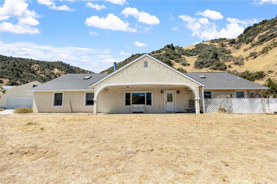 Property photo for 1175 Rudnick Court, Frazier Park, CA