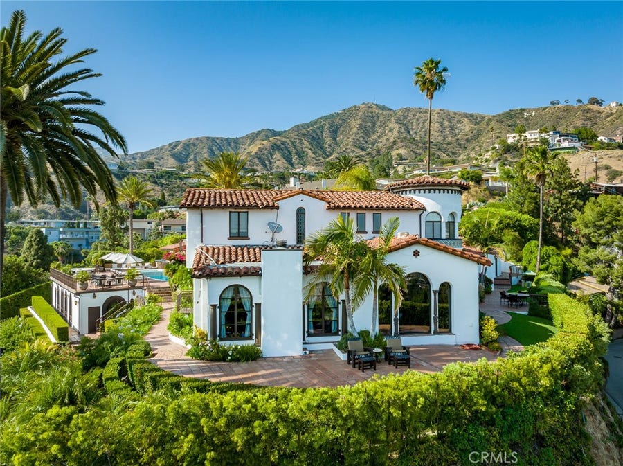Property photo for 330 Kempton Road, Glendale, CA