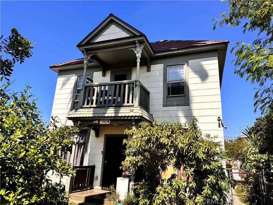 Property photo for 341 W Cypress, Glendale, CA
