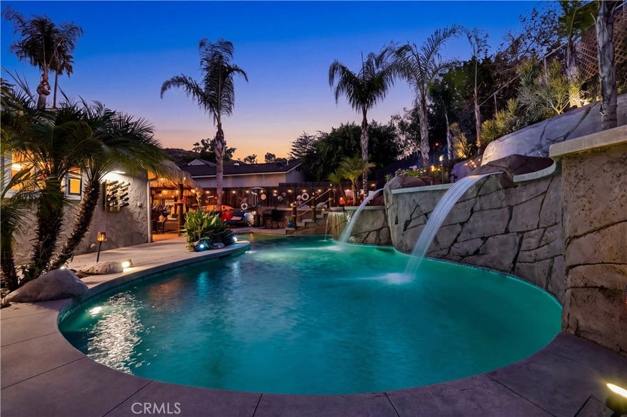 Property photo for 10323 Newhome, Sunland, CA