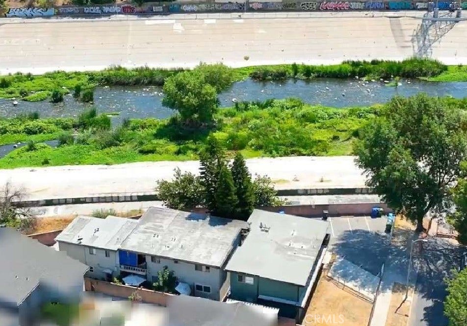2910 Acresite Street, Los Angeles, CA 90039