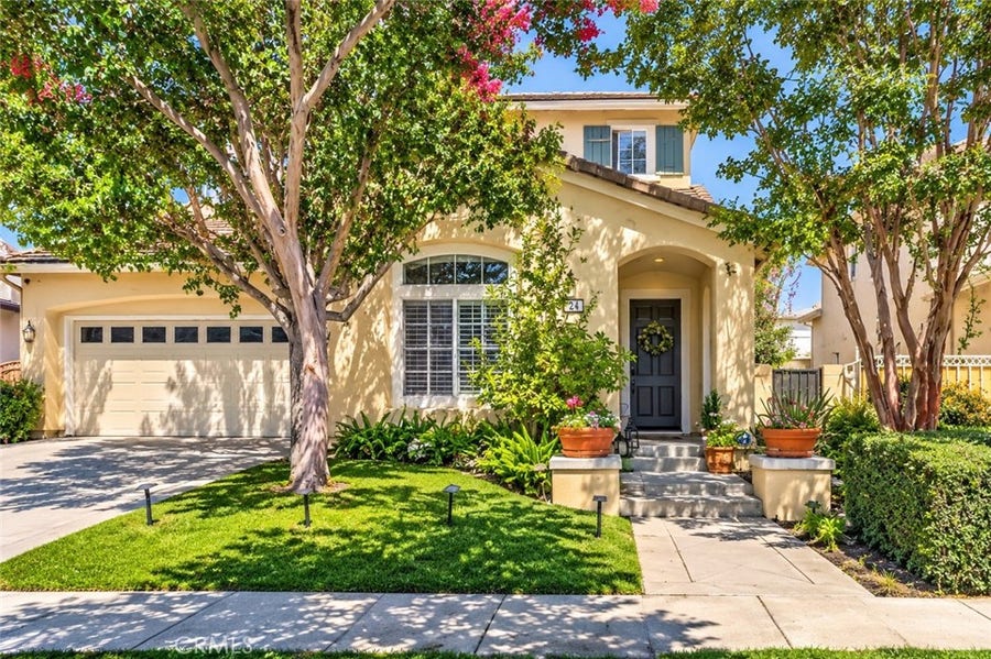 Property photo for 22 Mossdale Court, Azusa, CA