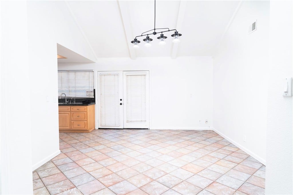 2518 N Hathaway, Santa Ana, CA 92705 Dining area with vaulted ceiling