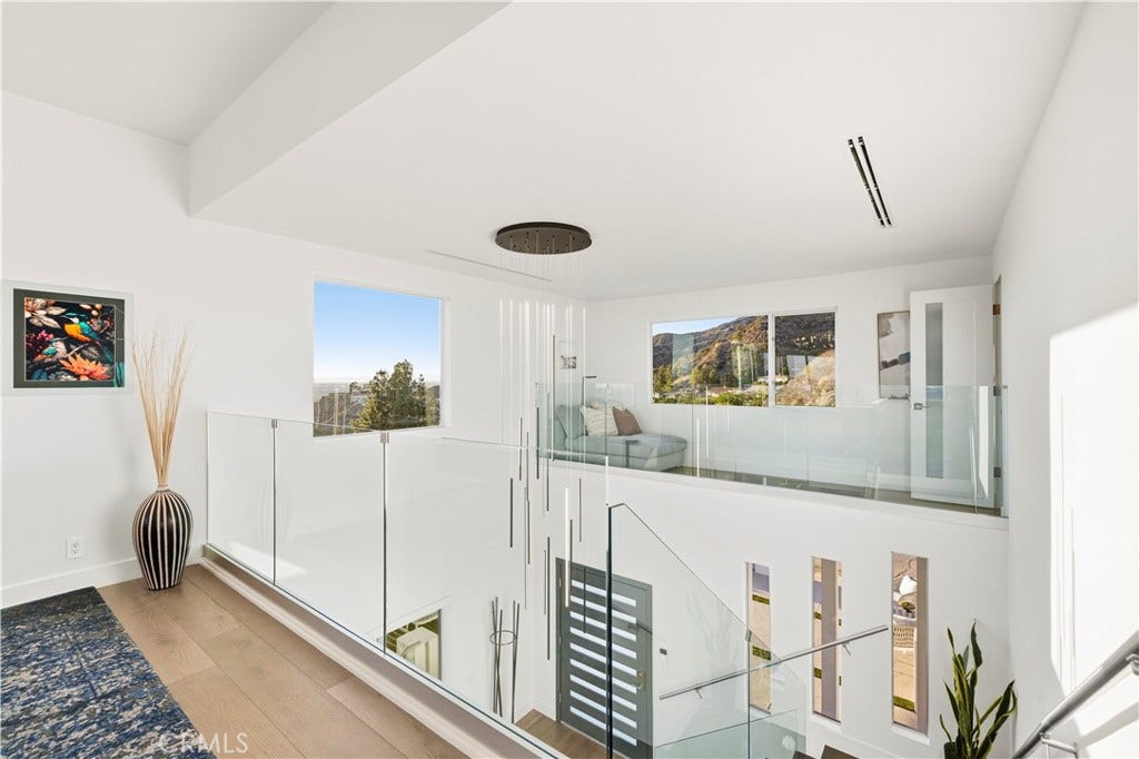 180 Aspen Oak, Glendale, CA 91207