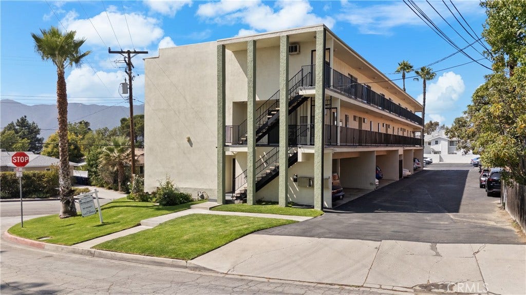 4479 Rockland, La Canada Flintridge, CA 91011