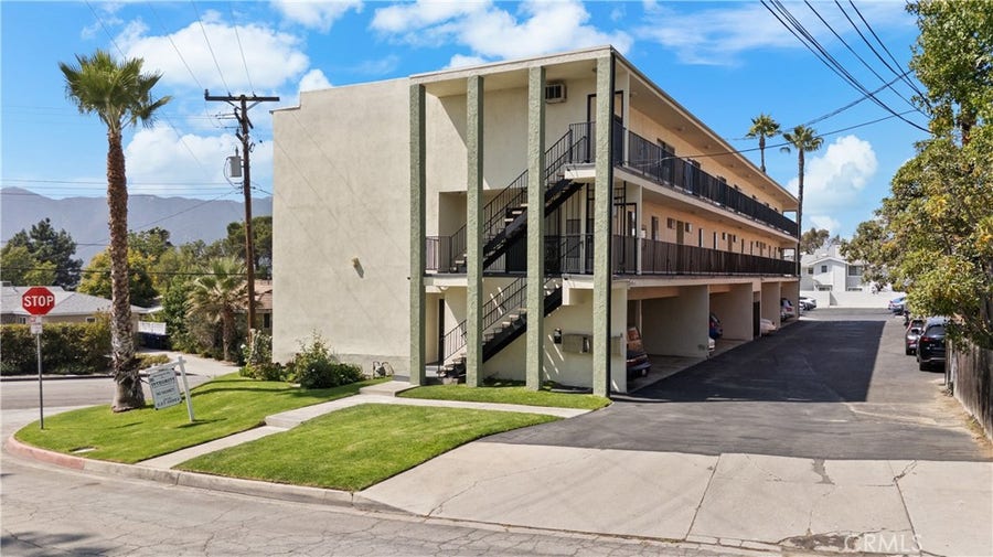 Property photo for 4479 Rockland, La Canada Flintridge, CA
