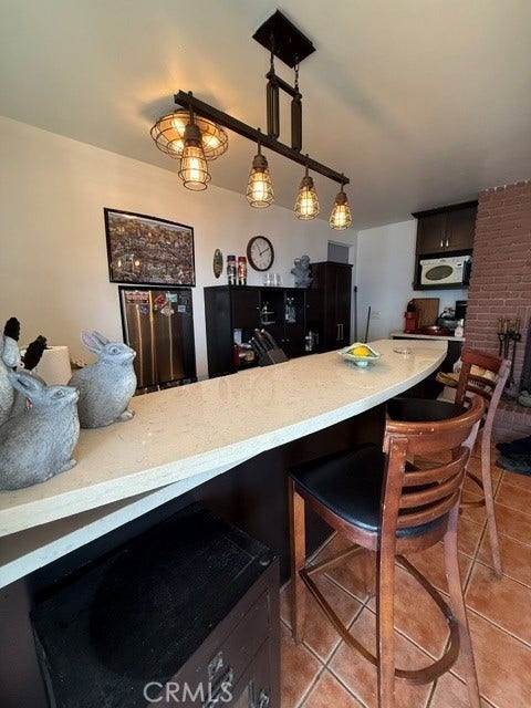 17614 Posetano, Pacific Palisades, CA 90272 17614 Posetano, Pacific Palisades, CA 90272