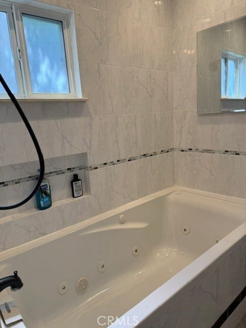 17614 Posetano, Pacific Palisades, CA 90272 17614 Posetano, Pacific Palisades, CA 90272
