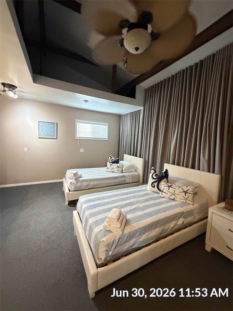 17614 Posetano, Pacific Palisades, CA 90272 17614 Posetano, Pacific Palisades, CA 90272