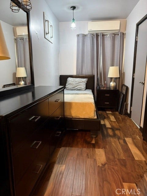 17614 Posetano, Pacific Palisades, CA 90272 17614 Posetano, Pacific Palisades, CA 90272