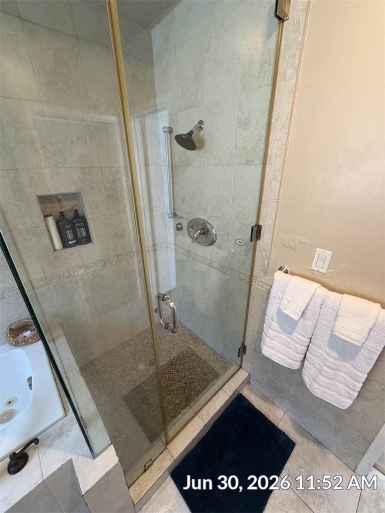17614 Posetano, Pacific Palisades, CA 90272 17614 Posetano, Pacific Palisades, CA 90272