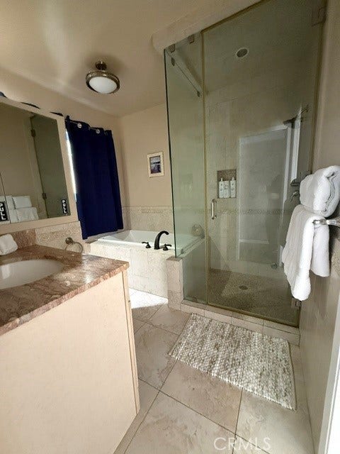 17614 Posetano, Pacific Palisades, CA 90272 17614 Posetano, Pacific Palisades, CA 90272