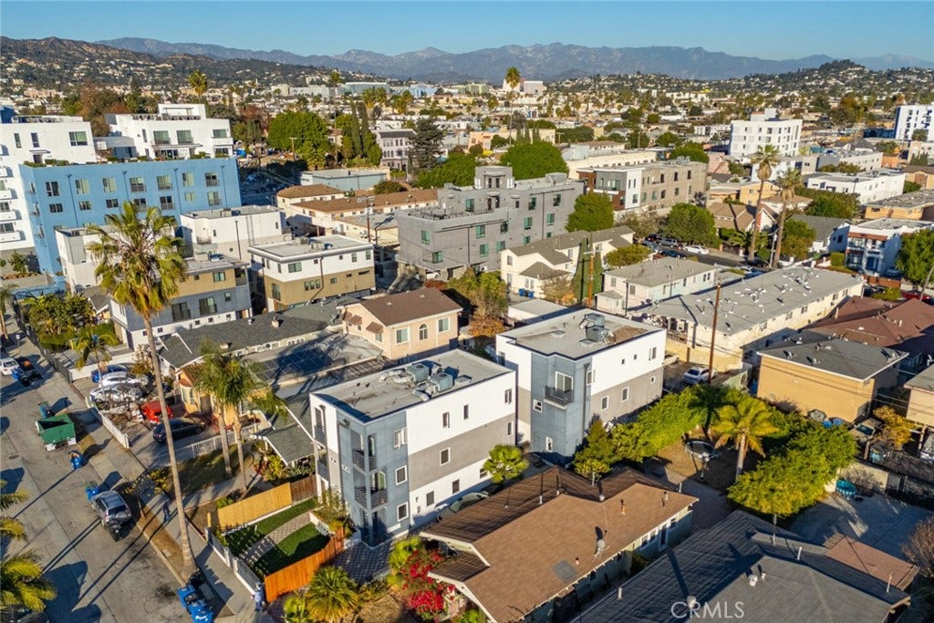 622 N Serrano Avenue, Los Angeles, CA 90004 622 N Serrano Avenue, Los Angeles, CA 90004