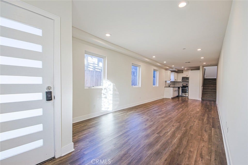 622 N Serrano Avenue, Los Angeles, CA 90004 622 N Serrano Avenue, Los Angeles, CA 90004