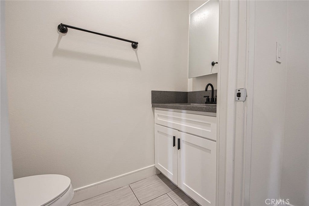 622 N Serrano Avenue, Los Angeles, CA 90004 622 N Serrano Avenue, Los Angeles, CA 90004