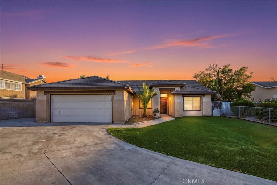 Property photo for 6130 Plaza Court, Palmdale, CA