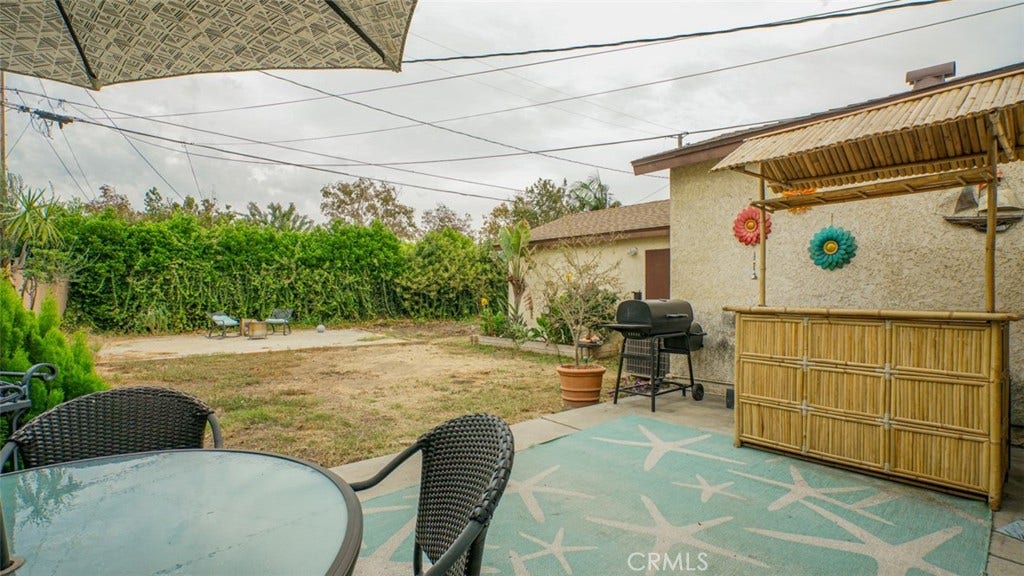 330 S Griffith Park Drive, Burbank, CA 91506