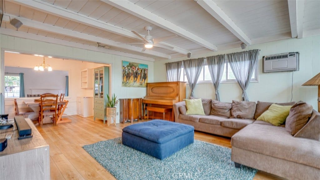 330 S Griffith Park Drive, Burbank, CA 91506