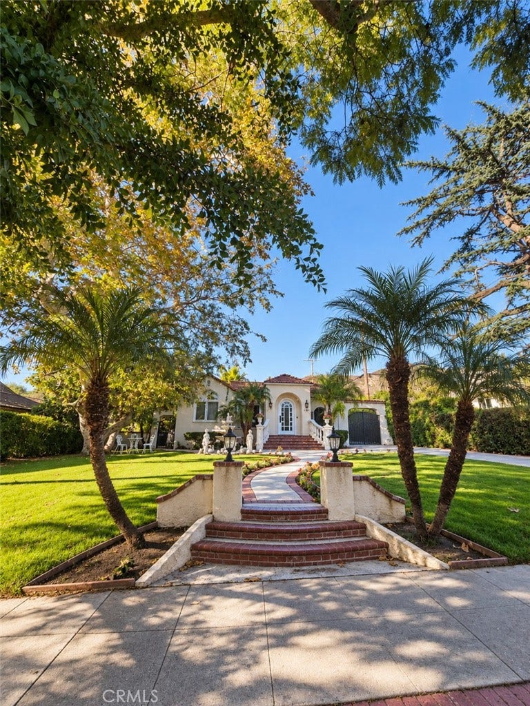 Property photo for 845 W Kenneth, Glendale, CA