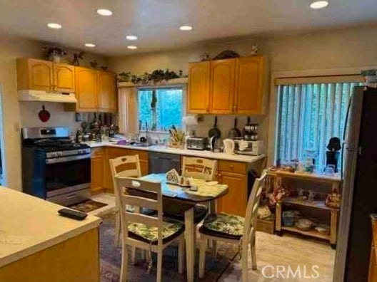 845 W Kenneth, Glendale, CA 91202