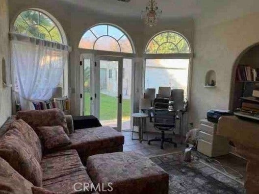 845 W Kenneth, Glendale, CA 91202