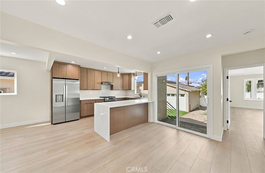 Property photo for 1063 E Orange Grove, Burbank, CA