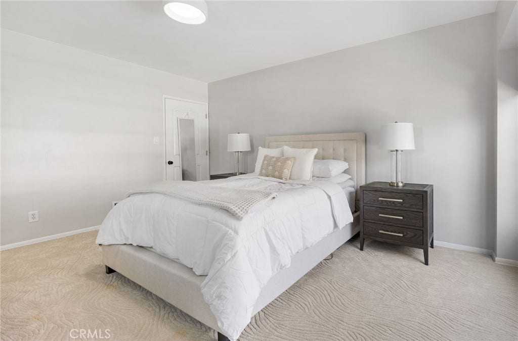939 N Glendale Avenue, #1, Glendale, CA 91206 939 N Glendale Avenue, #1, Glendale, CA 91206