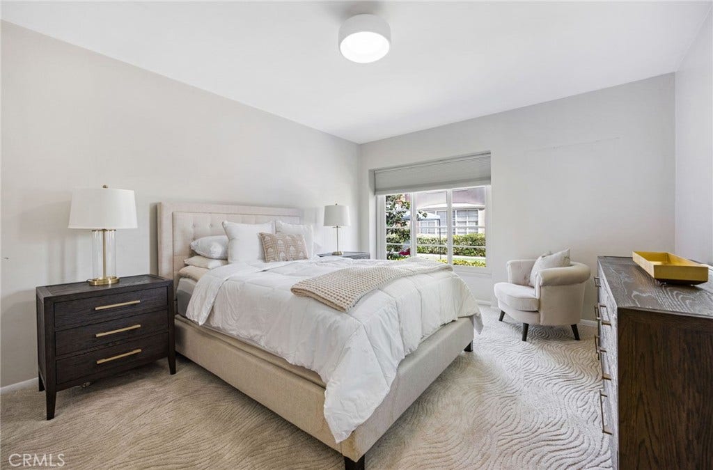 939 N Glendale Avenue, #1, Glendale, CA 91206 939 N Glendale Avenue, #1, Glendale, CA 91206