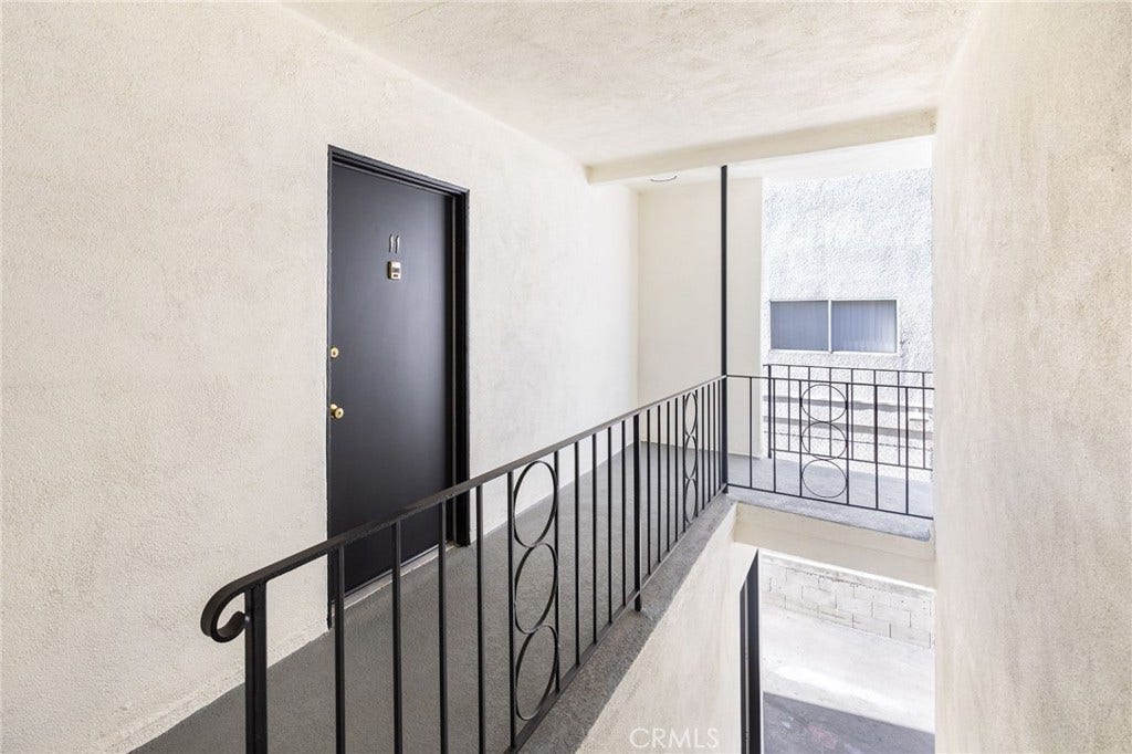 13018 Valleyheart Drive, #11, Studio City, CA 91604 13018 Valleyheart Drive, #11, Studio City, CA 91604