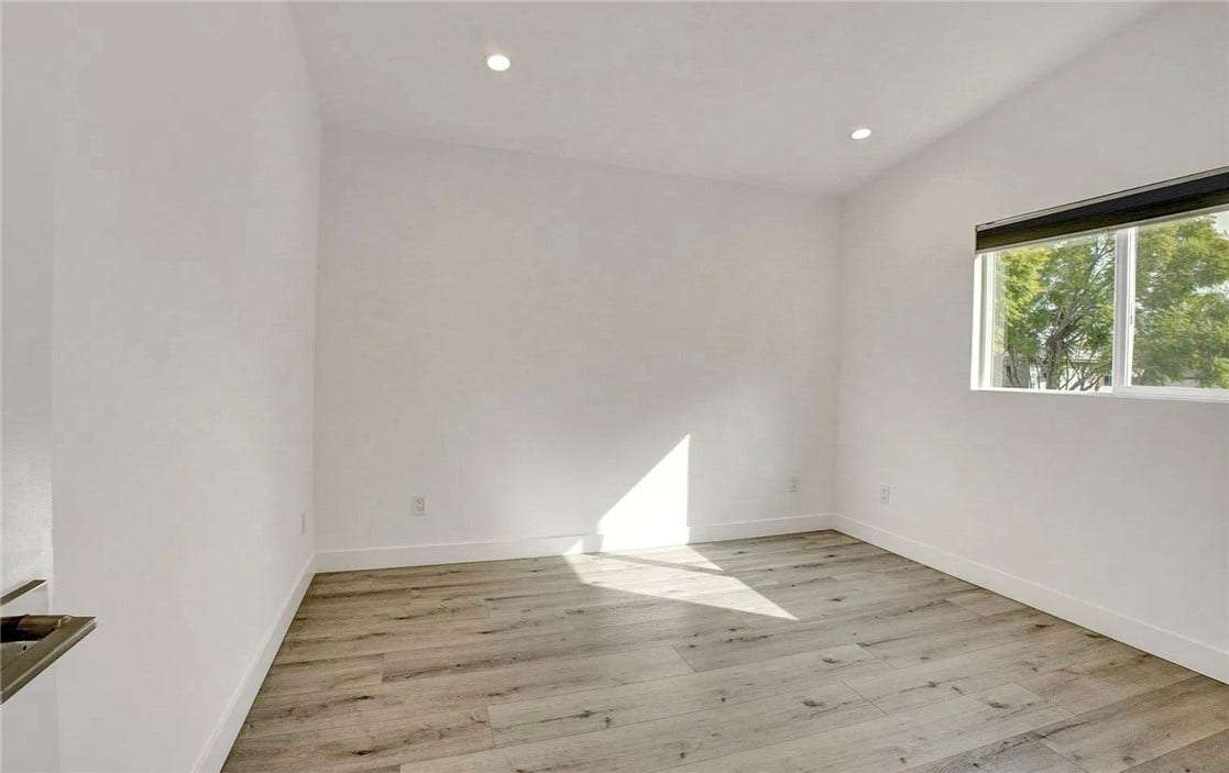 14111 Sylvan, Van Nuys, CA 91401 14111 Sylvan, Van Nuys, CA 91401