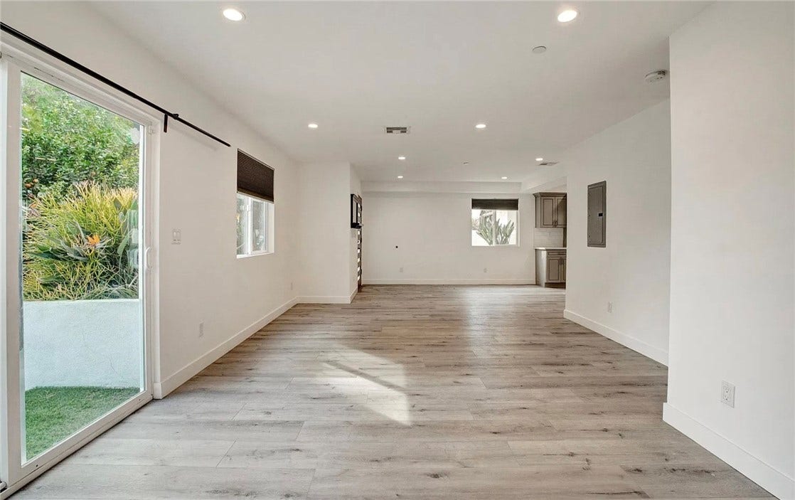 14111 Sylvan, Van Nuys, CA 91401 14111 Sylvan, Van Nuys, CA 91401