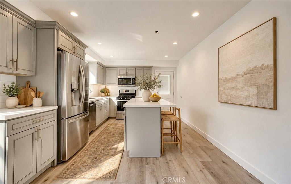 14111 Sylvan, Van Nuys, CA 91401 14111 Sylvan, Van Nuys, CA 91401