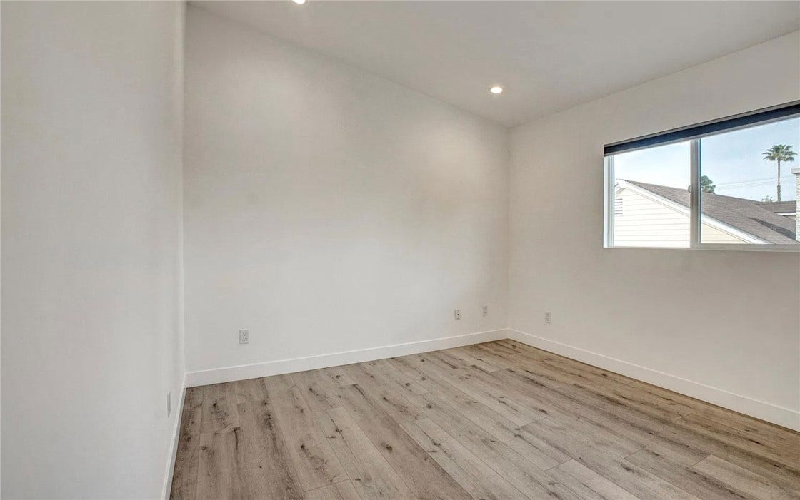 14111 Sylvan, Van Nuys, CA 91401 14111 Sylvan, Van Nuys, CA 91401