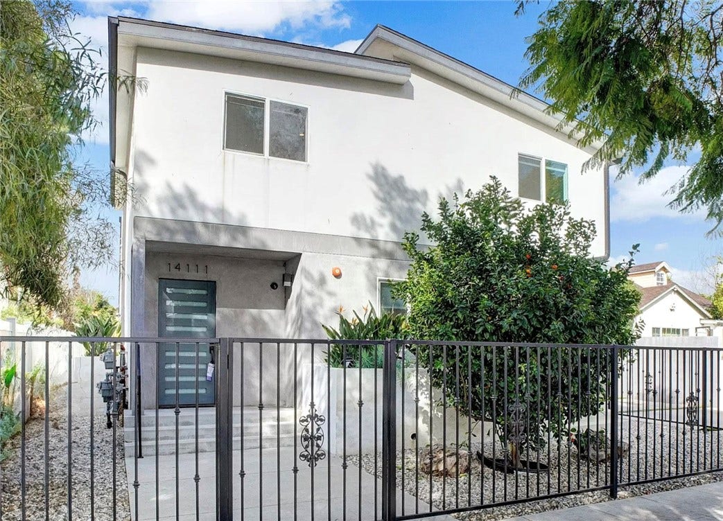 14111 Sylvan, Van Nuys, CA 91401 14111 Sylvan, Van Nuys, CA 91401