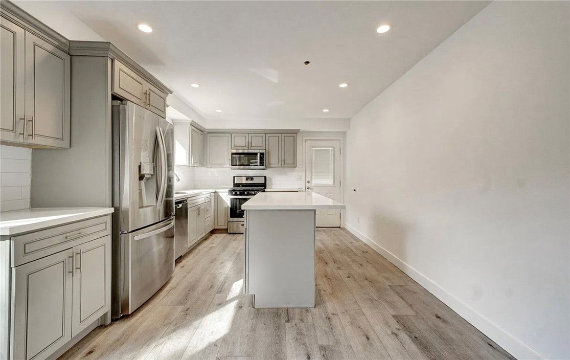 14111 Sylvan, Van Nuys, CA 91401 14111 Sylvan, Van Nuys, CA 91401
