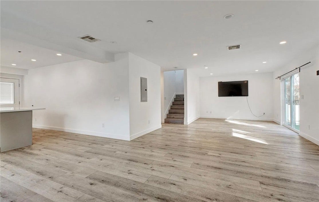 14111 Sylvan, Van Nuys, CA 91401 14111 Sylvan, Van Nuys, CA 91401