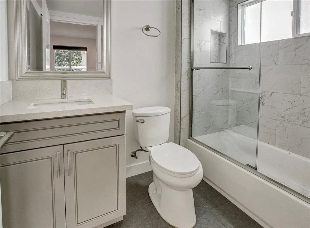 14111 Sylvan, Van Nuys, CA 91401 14111 Sylvan, Van Nuys, CA 91401