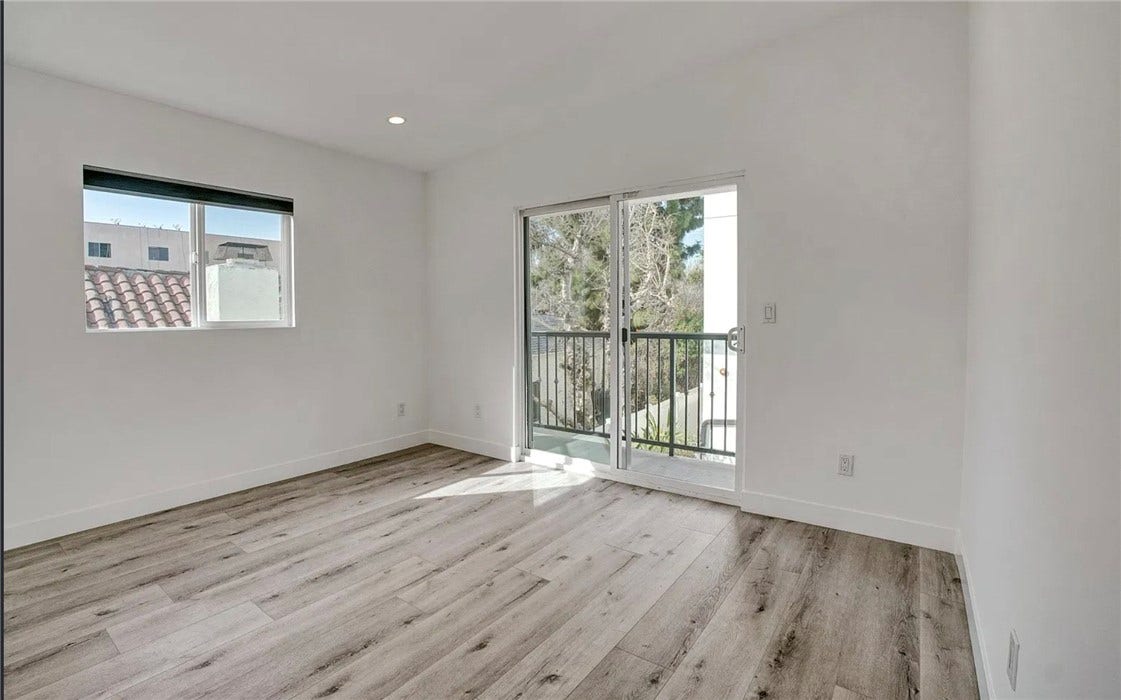 14111 Sylvan, Van Nuys, CA 91401 14111 Sylvan, Van Nuys, CA 91401